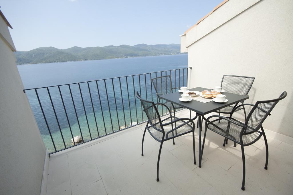 Eol Apartments Вигани Екстериор снимка